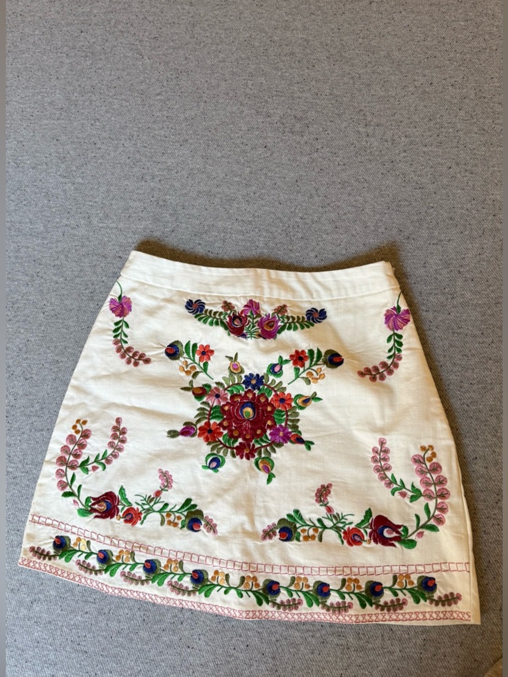 Embroidered Floral White Cotton Skirt